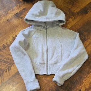 Lululemon Size 0 Crop Scuba Hoodie